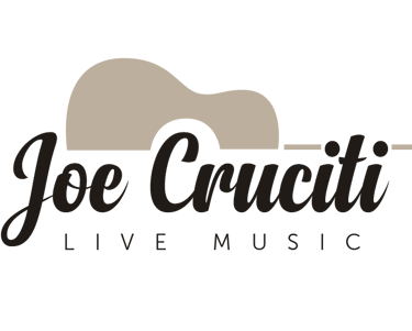 Logo Joe Cruciti bege e marrom escuro com fundo transparente 