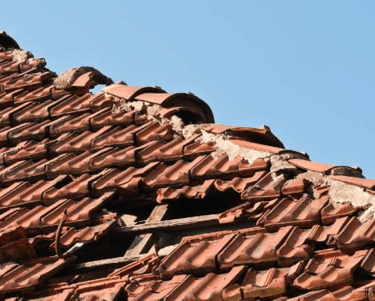 Intervention urgente pour toiture par Renov Toiture à Pau