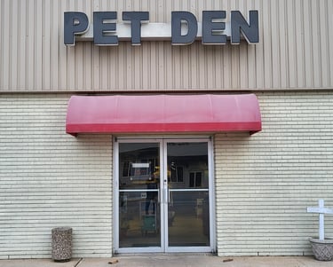 Store front-Pet Den