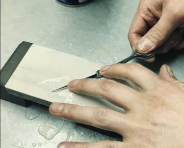 grooming shear sharpening