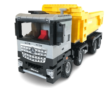a lego - like truck with a yellow dumpster. Taller Corporasti regalos empresariales