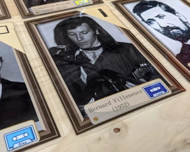 zoom sur des portraits de personnes qui sont passées par la prison saint michel