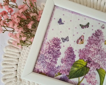 Simple DIY Project - Napkins as a Wall Art