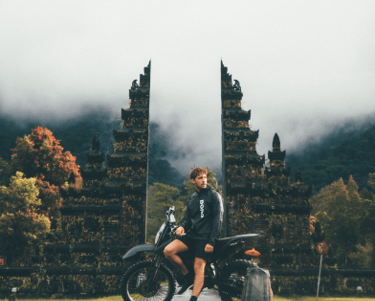 solo travel adventure