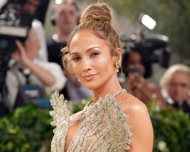 https://en.wikipedia.org/wiki/Jennifer_Lopez