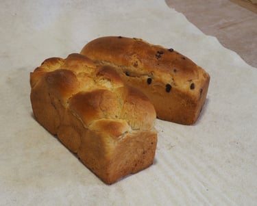 Brioches chocolat et nature, boulangerie mobile Perlimpinpains, St André d'Embrun, Hautes Alpes