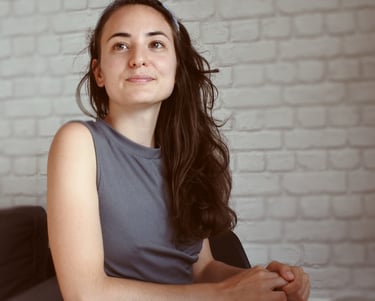 Camille , graphiste passionnée de CHGraphisme