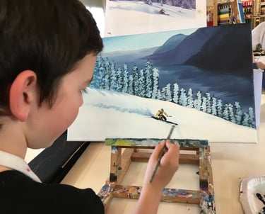 Cours réguliers pour enfants à l'école d'art de Bursins, Mireille Desroches artiste peintre