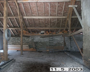 Grande bâtisse avant transformation en habitation