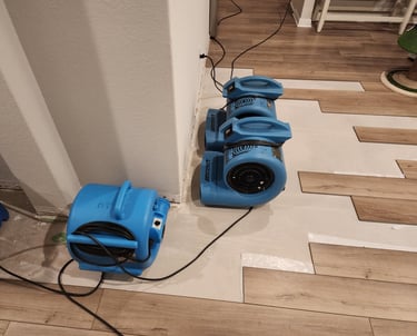 heavy-rain-flooding-homes-in-jonestown-tx