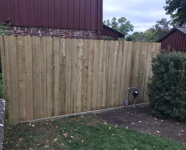 Removable fence for Kohler generator installed by Golden Rule Construction