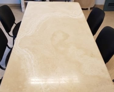 Trawertyn blat jasny ivory, blat z kamienia naturalnego włoskiego