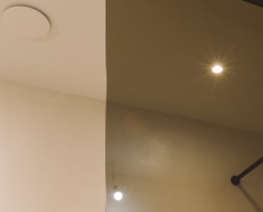 Badkamer muren en vloer bekleed in Microtopping door Joca Interior