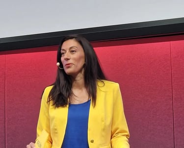Aurelie Litynski is an inspirational speaker on positive work culture