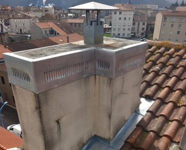 Entourage cheminée, gouttières, zinguerie à Montréjeau