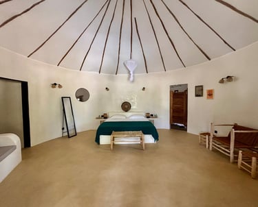 Suite junior du boutique hôtel Maison Fimela situé dans le Sine Saloum