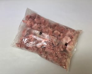 vakuumiertes Produkt, tiefgekühlte Fleischstücke; Lammfleisch