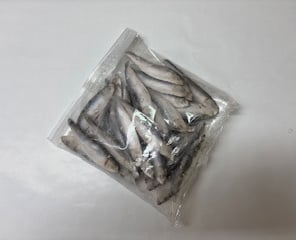 vakuumiertes Produkt, tiefgekühlte ganze Fische; Sprotten