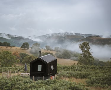 photo of a @shacks remote tiny cabin in Wales