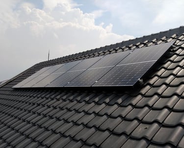 PLTS On Grid Rumah Kemanggisan Jakarta Barat