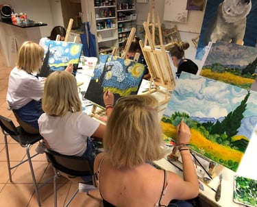Cours réguliers pour enfants à l'école d'art de Bursins, Mireille Desroches artiste peintre