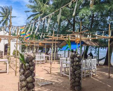 บ้านเอื้อง bar&restaurant