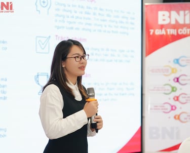 Doãn Thúy chuyên gia tư vấn xuất nhập khẩu