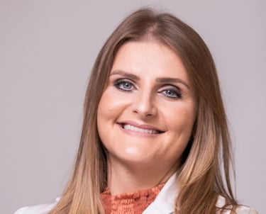 Dra. Iramaia Cardoso Vazquez GINOCOLOGISTA e OBSTETRA