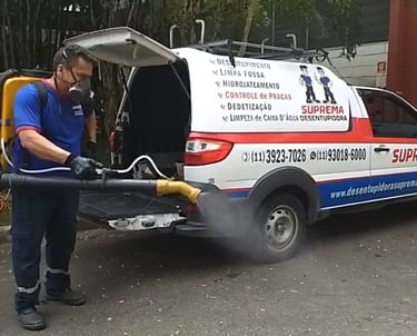carro da suprema desentupidora