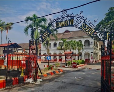 king edward VII school taiping front gate