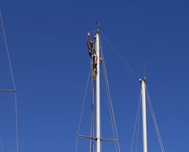 Werkzaamheden in de mast bij Sisu Repair