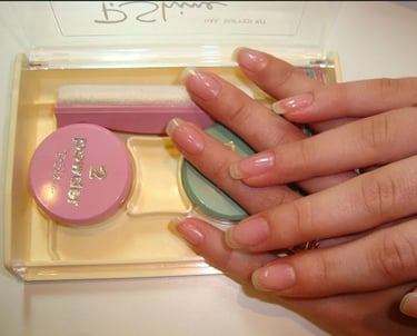 Japoniškas manikiūras 1554