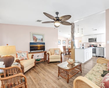 Fun Beach House Vacatrion Rental Living Area