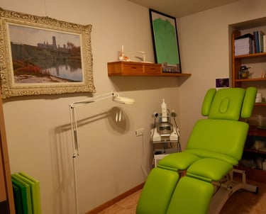 Sillón camilla para podología y fisioterapia