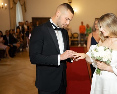 jaunasis uzmauna zieda jaunajai