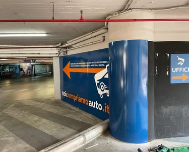 PVC adesivo stampa personalizzata applicato su superfice curva