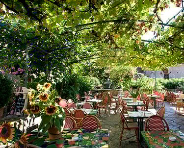 Bar Brasserie bonne franquette à Saint-Cirq-Lapopie Lapopie