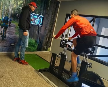 ESTUDIO BIOMECANICO BIKEFITTING EN FIRMAT