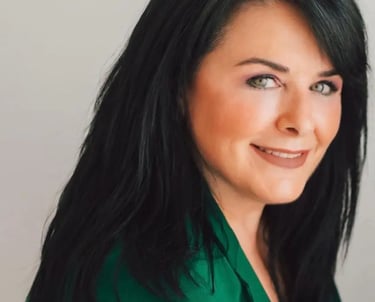 Montserrat Almansa - Especialista en plasma híbrido y micropigmentación, estratega en ventas y marke