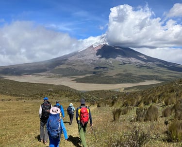 descent from Ruminahui Central