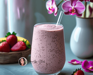 Delicious Strawberry-Banana-Chia Smoothie