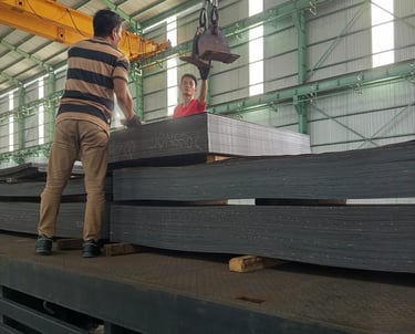 distributor besi