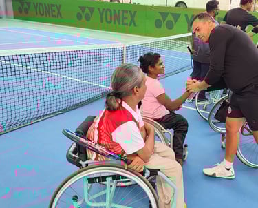 Wheelchair tennis players with Cesar Performance Coach