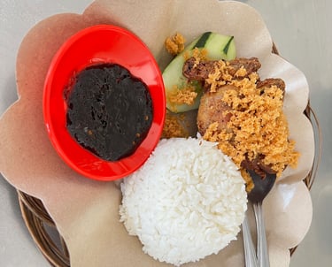 Pahe Nasi Dada Kremes