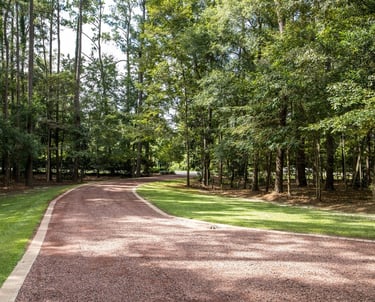 gravel driveway with stone border