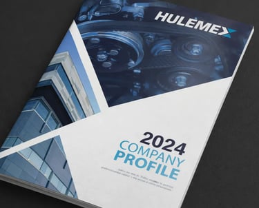 Copertina company profile Hulemex 2024 con edificio industriale e dettagli meccanici coordinati.