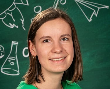 Madame Olivia, logopède de l'école