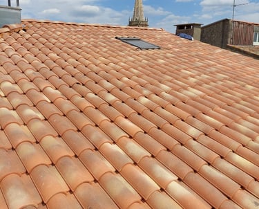 tuiles - toiture refaite à neuf - couverture