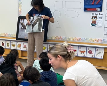 docent teaching a lesson