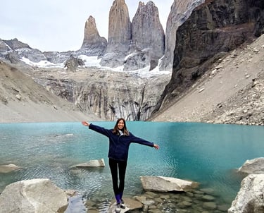 Melissa Baldisserotto a Mirador Base Las Torres, Patagonia